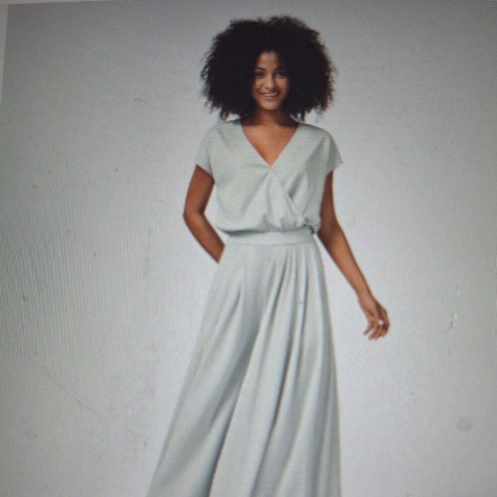 Halara V Neck Short Sleeve Side Pocket Wide Leg Flowy Jumpsuit Sz L/XL